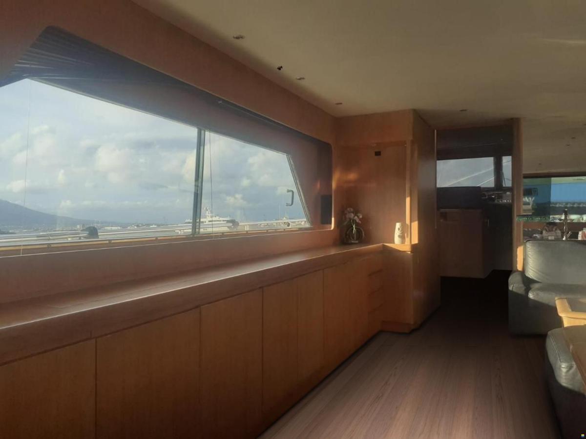 فندق Boat & Breakfast Lucretia, Luxury Yacht أرباتاكْسْ المظهر الخارجي الصورة